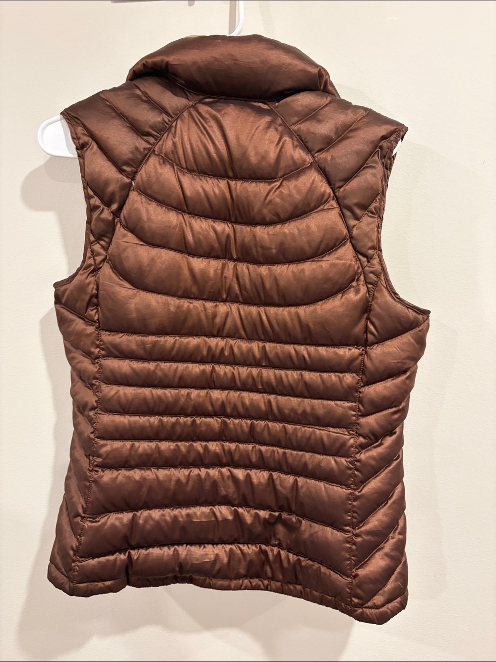 Bernardo Chocolate Brown Quilted Puffer Vest - Picture 7 of 8